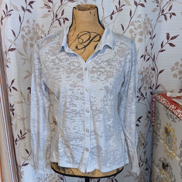 Eyelash Couture, White-gray Button-up. Size: L - Picture 1 of 7